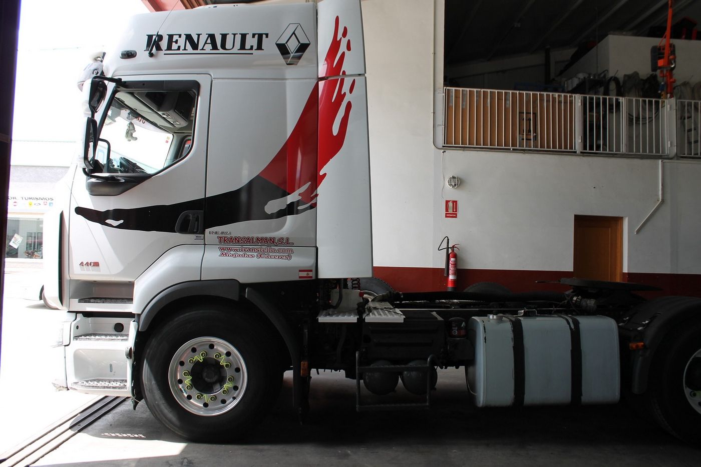 Cabeza tractora Renault